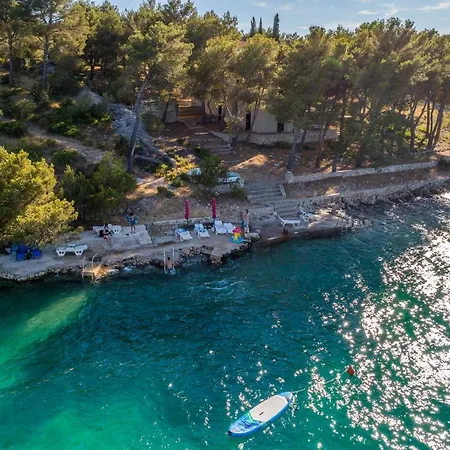 Vesna * Milna (Brac)