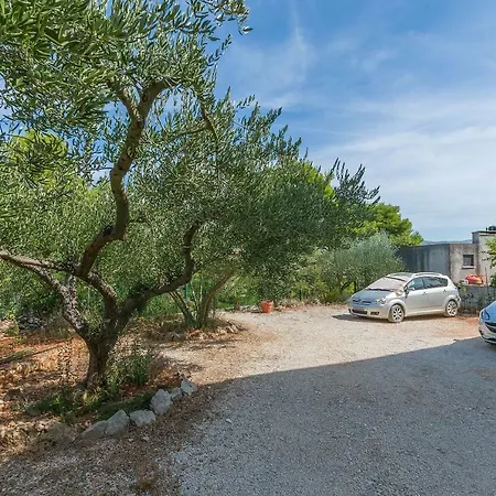 Vesna * Milna (Brac)